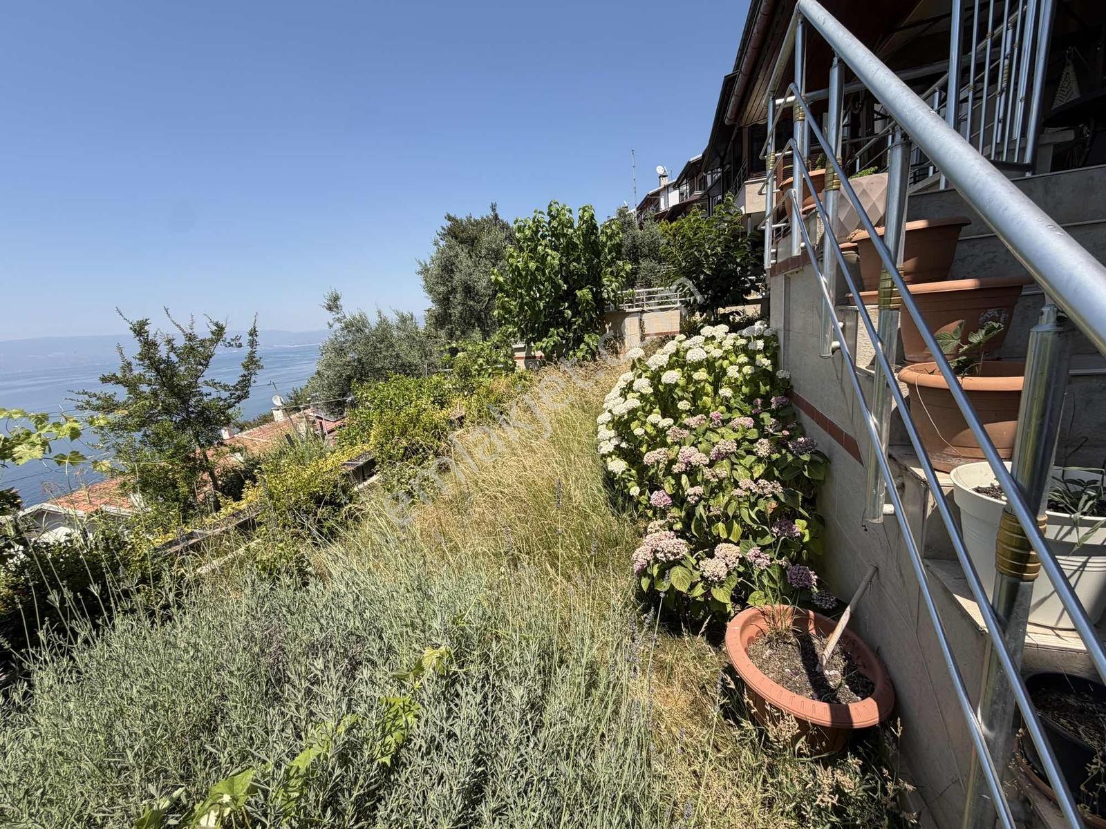 Büyük Çamlık Sitesinde İçi Yapılı Villa - Görsel 13