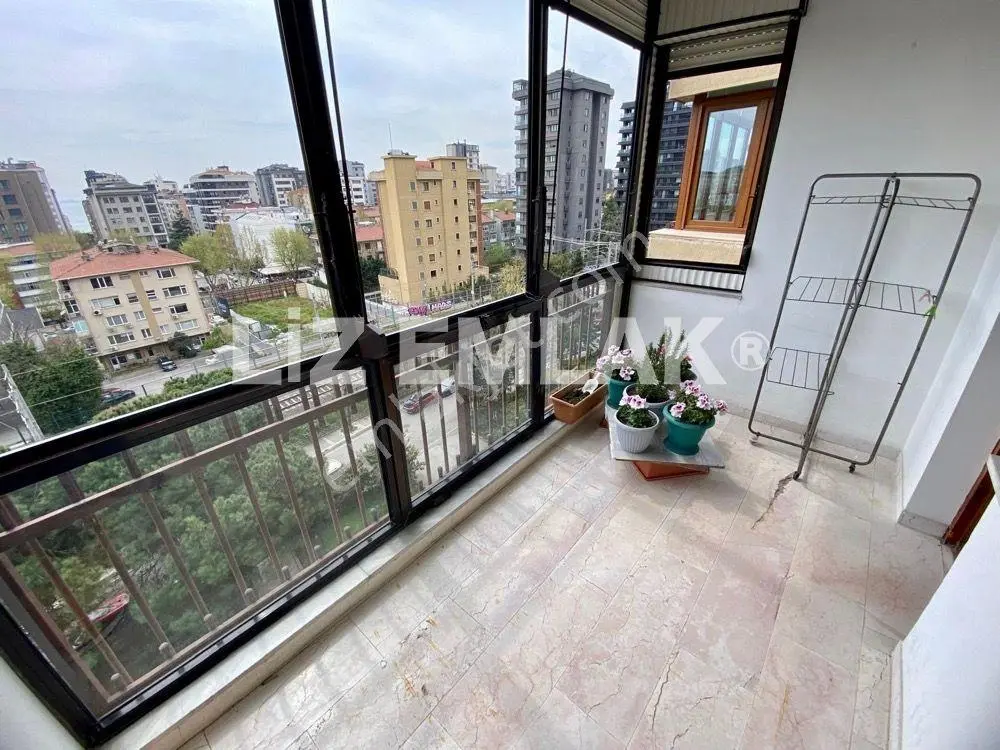 Suadiye'de Önü Kapanmaz Manzaralı, Balkonlu 4+1 Satılık Daire - Görsel 3