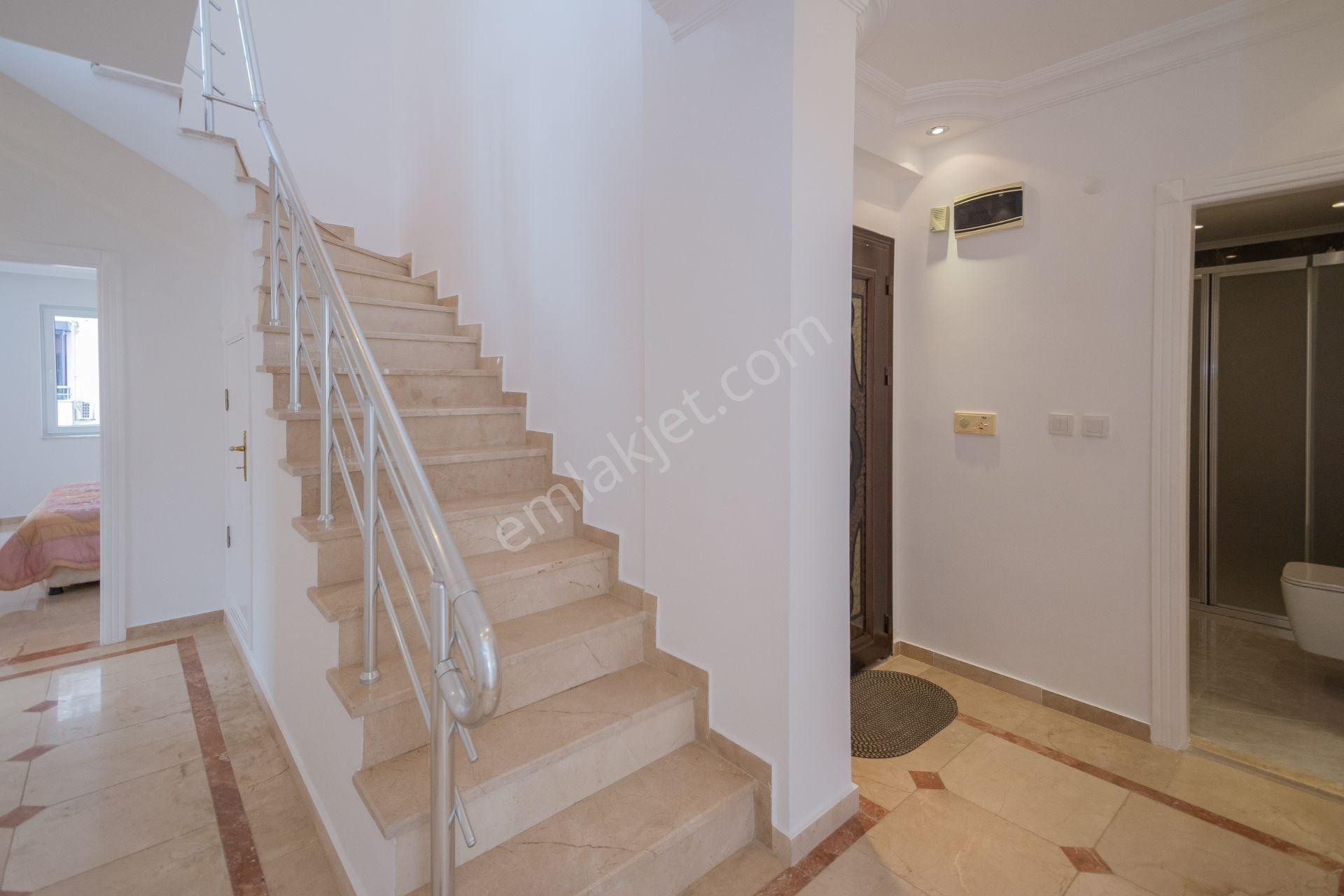 Alanya Mahmutlar’da Denize Sıfır 4+2 Full Eşyalı Satılık Daire - Görsel 5