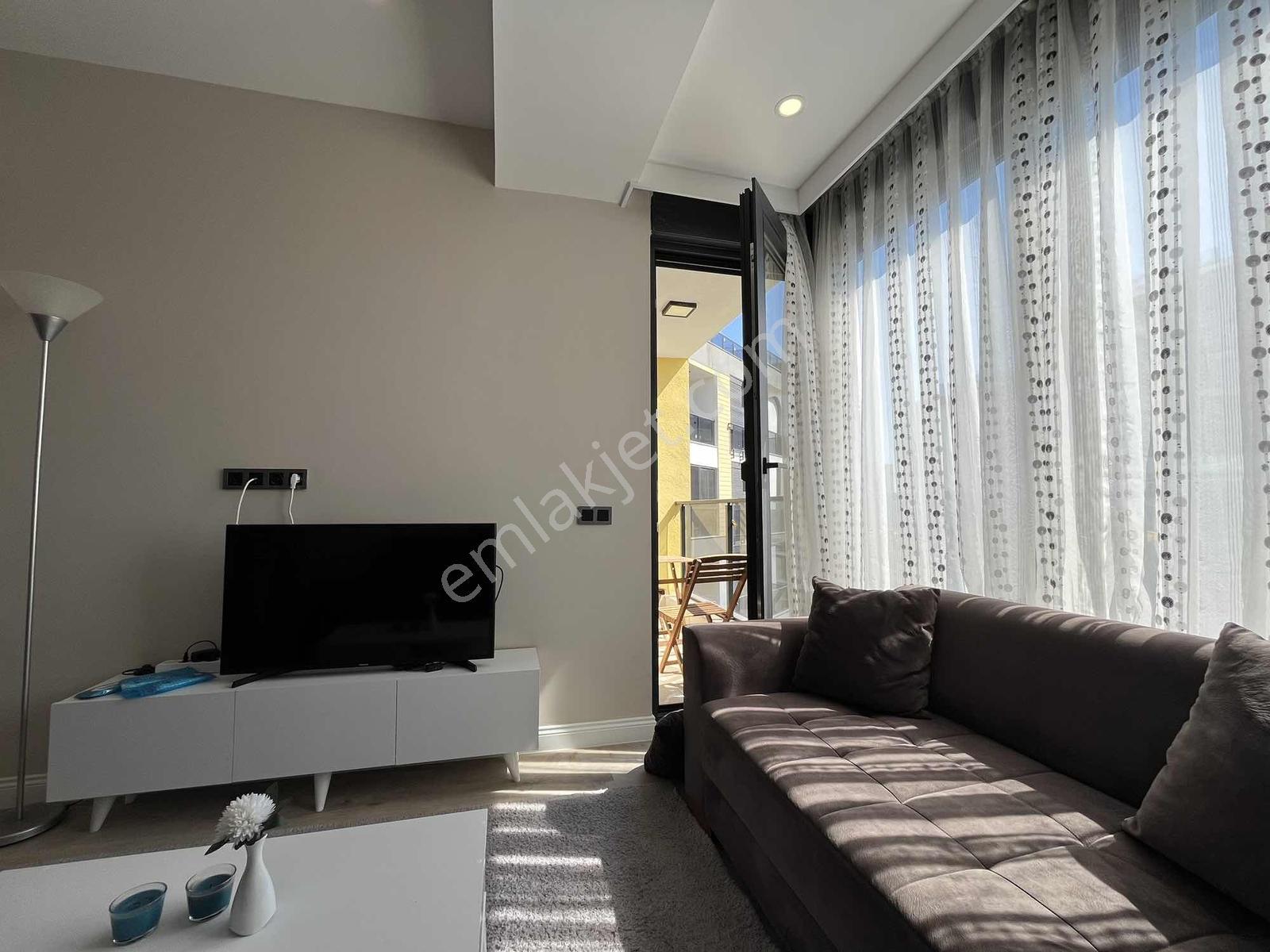 Altıntaş'da Xasa Life'da 2 Klimalı Full Eşyalı 1+1 - Görsel 33
