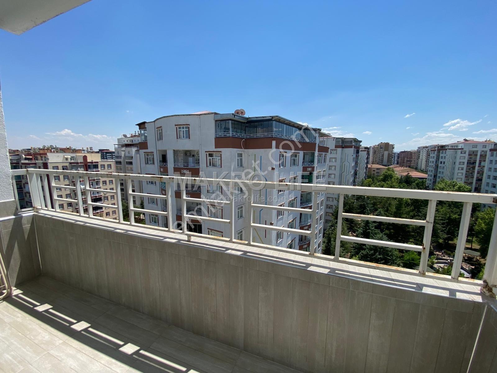 Diclekent// 75'e Yürüme Mesafesinde Baştan Aşağı Yenilenmiş 3+1 Yapılı Bakımlı Daire - Görsel 33