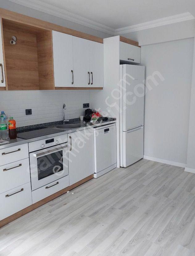 Burak Emlak'tan Foça Kazımdirik Mahallesi'nde, Ön Cephe, Cam Balkonlu, Verandalı, 1+1 Satılık Daire! - Görsel 14