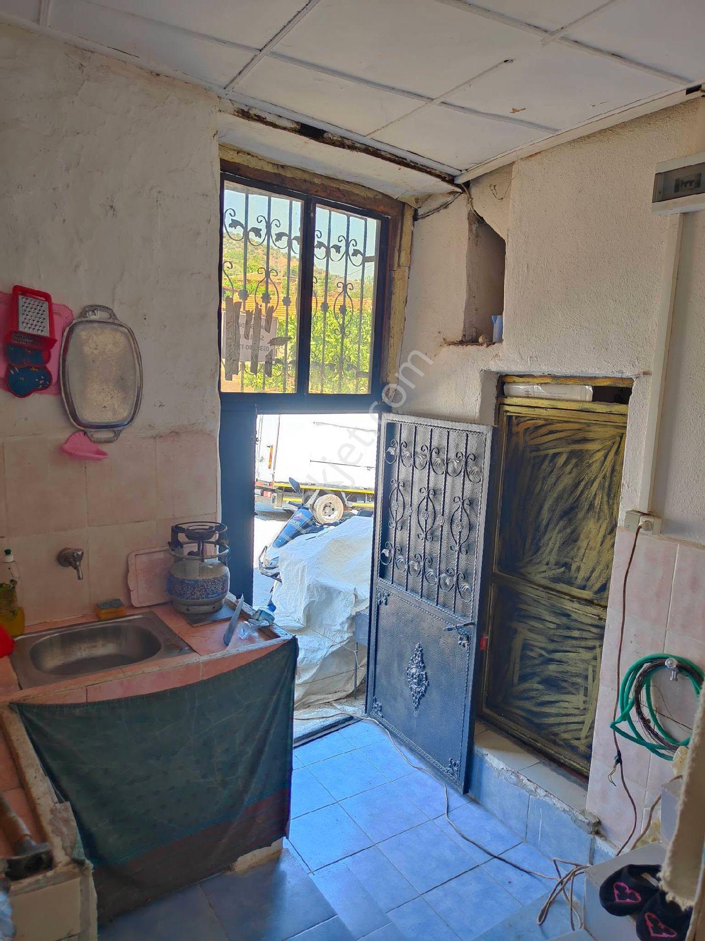 Bayındır Gayrımenkul Camı Mah Satılık Mustakıl Ev - Görsel 11
