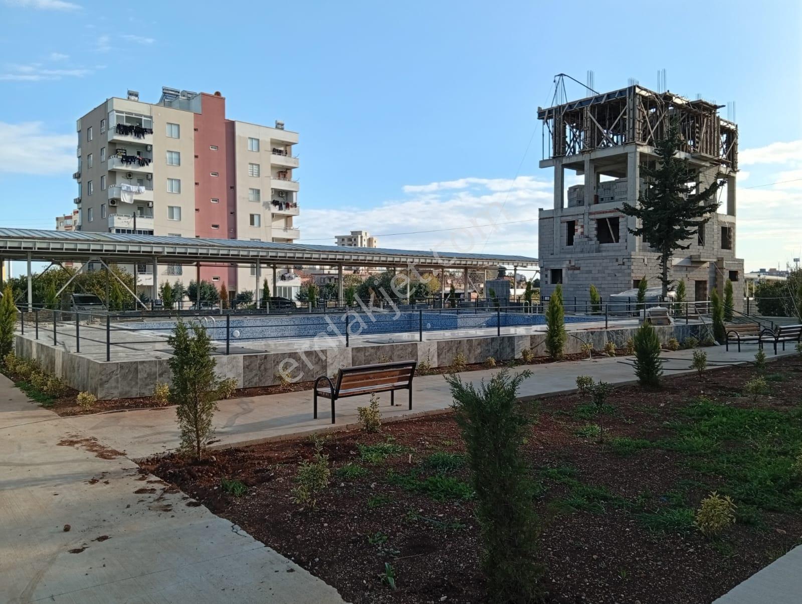 Remax Toros'tan Çeşmeli'de Havuzlu Site İçi Oturuma Hazır 3+1 - Görsel 7