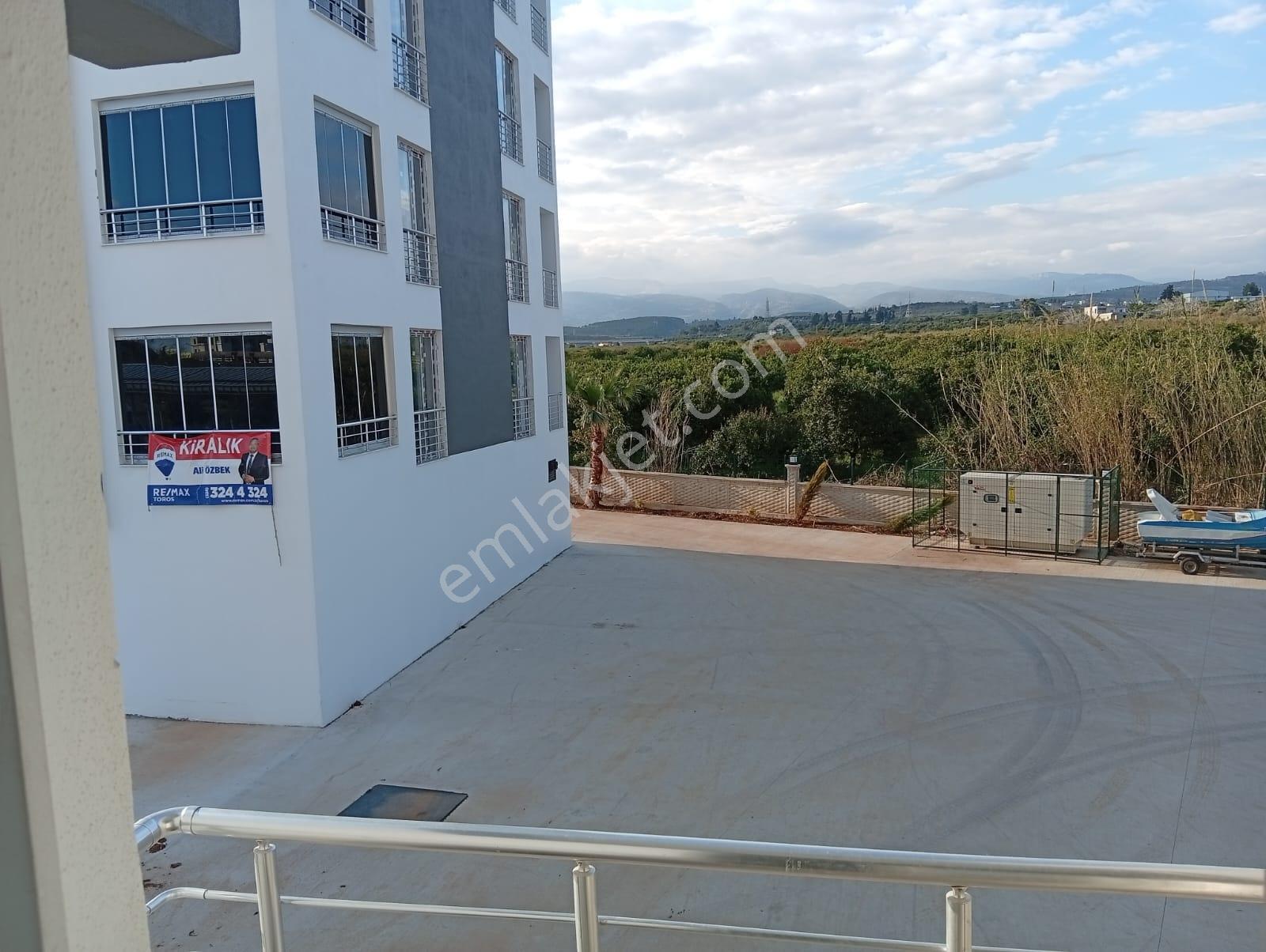 Remax Toros'tan Çeşmeli'de Havuzlu Site İçi Oturuma Hazır 3+1 - Görsel 15