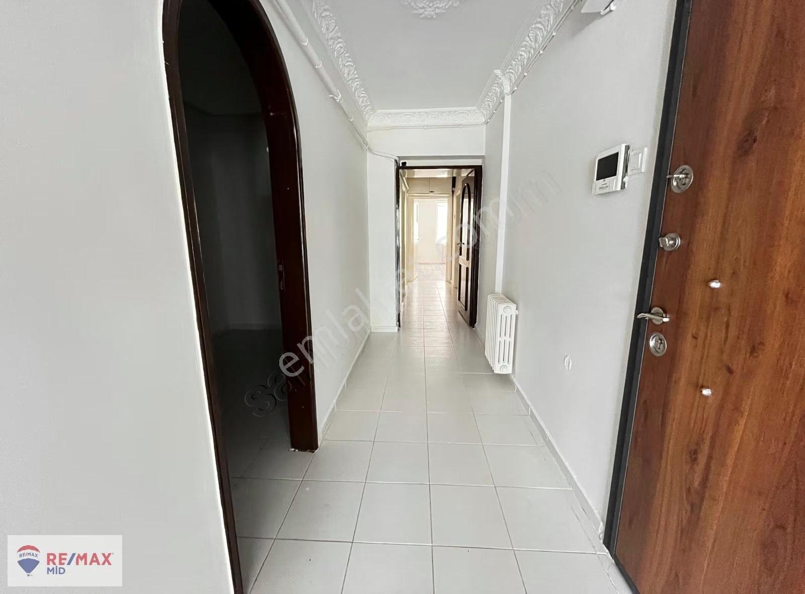 Remax Mid Şehrın En Değerlı Lokasyonunda Kıralık 3+1 Daıre! - Görsel 9