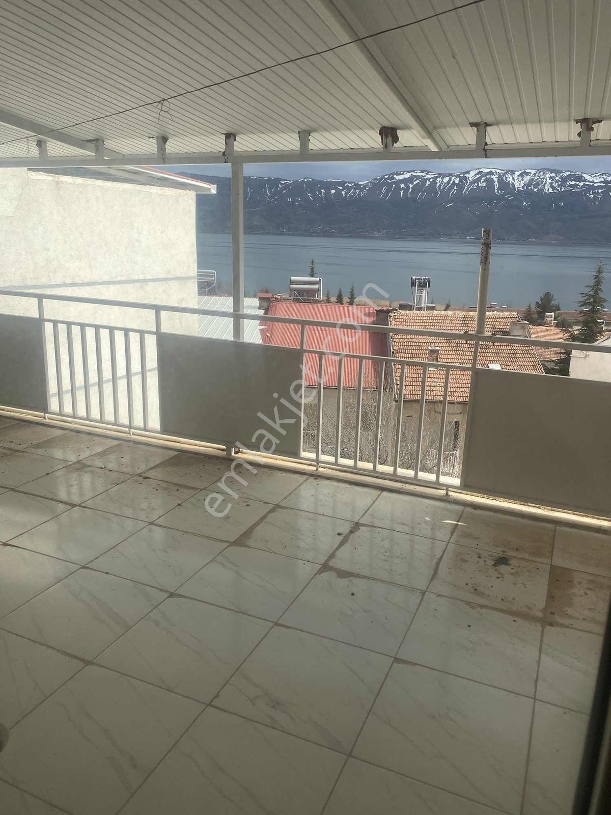 Hazar Gölünün Karşısında Muhteşem Satllık Villa - Görsel 16