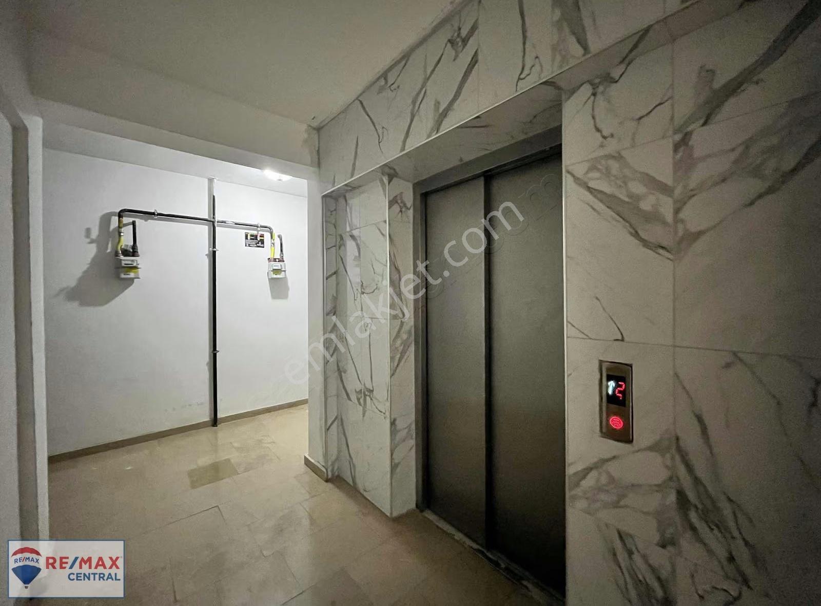 Remax Centralden Şeyhşamil'de Satılık 5yıllık 3+1 - Görsel 8