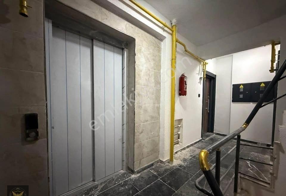 Esenyurt Güzelyurt Mahallesinde Marmara Park Avm Yakın Metrobüse Komşu 2+1 Dairemiz - Görsel 8