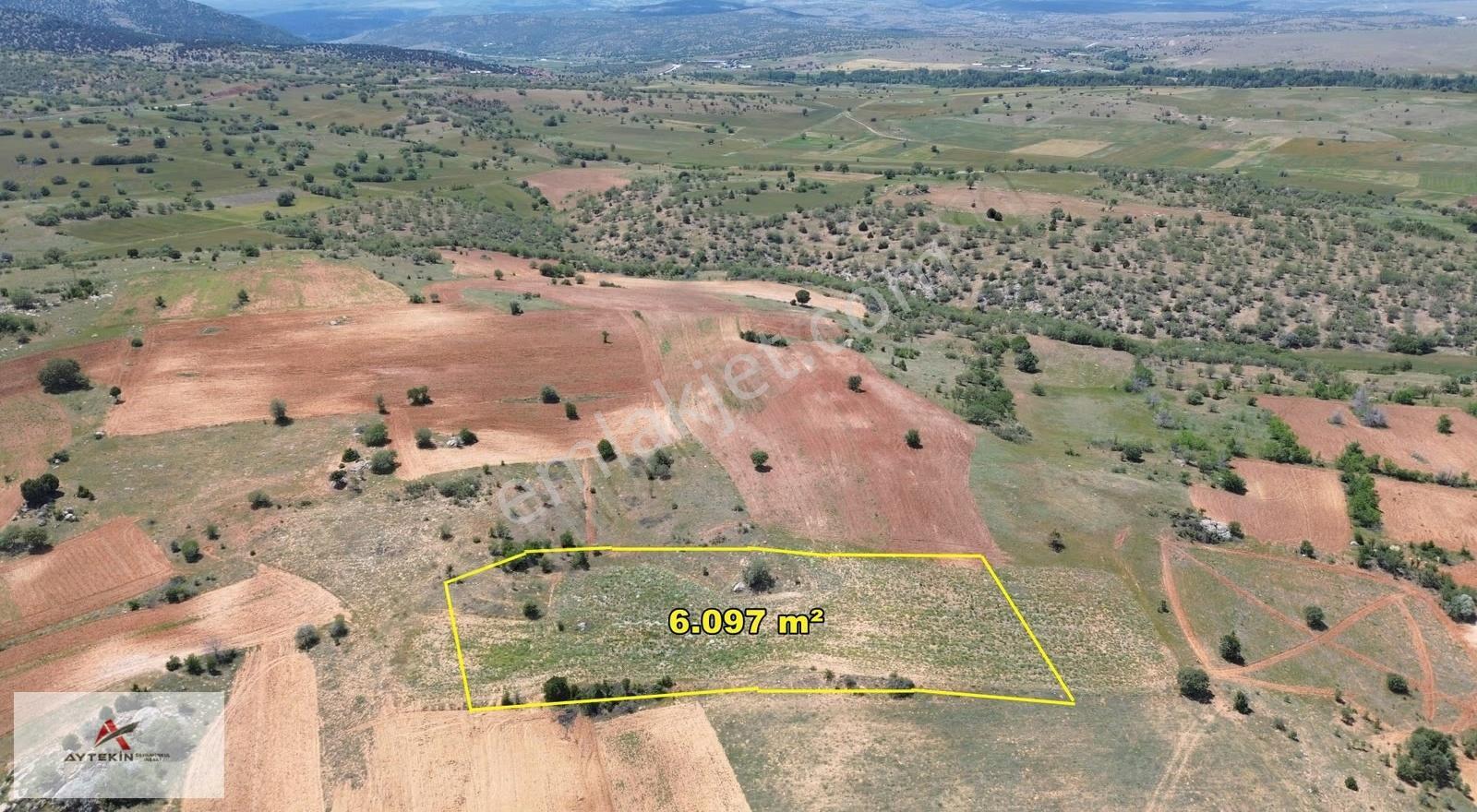 Akören / Tülce Mahallesinde 6.097 M² Müstakil Tapulu Tarla - Görsel 2