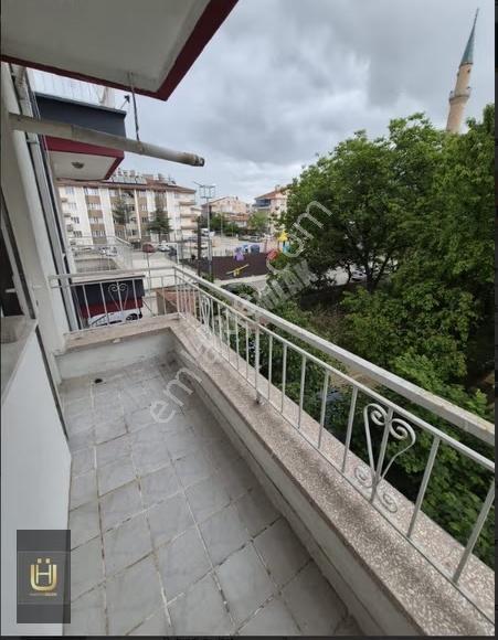 Afyon Üçok Emlaktan Kocatepe Mah 3+1 115m² Temiz Kiralık Daire - Görsel 12