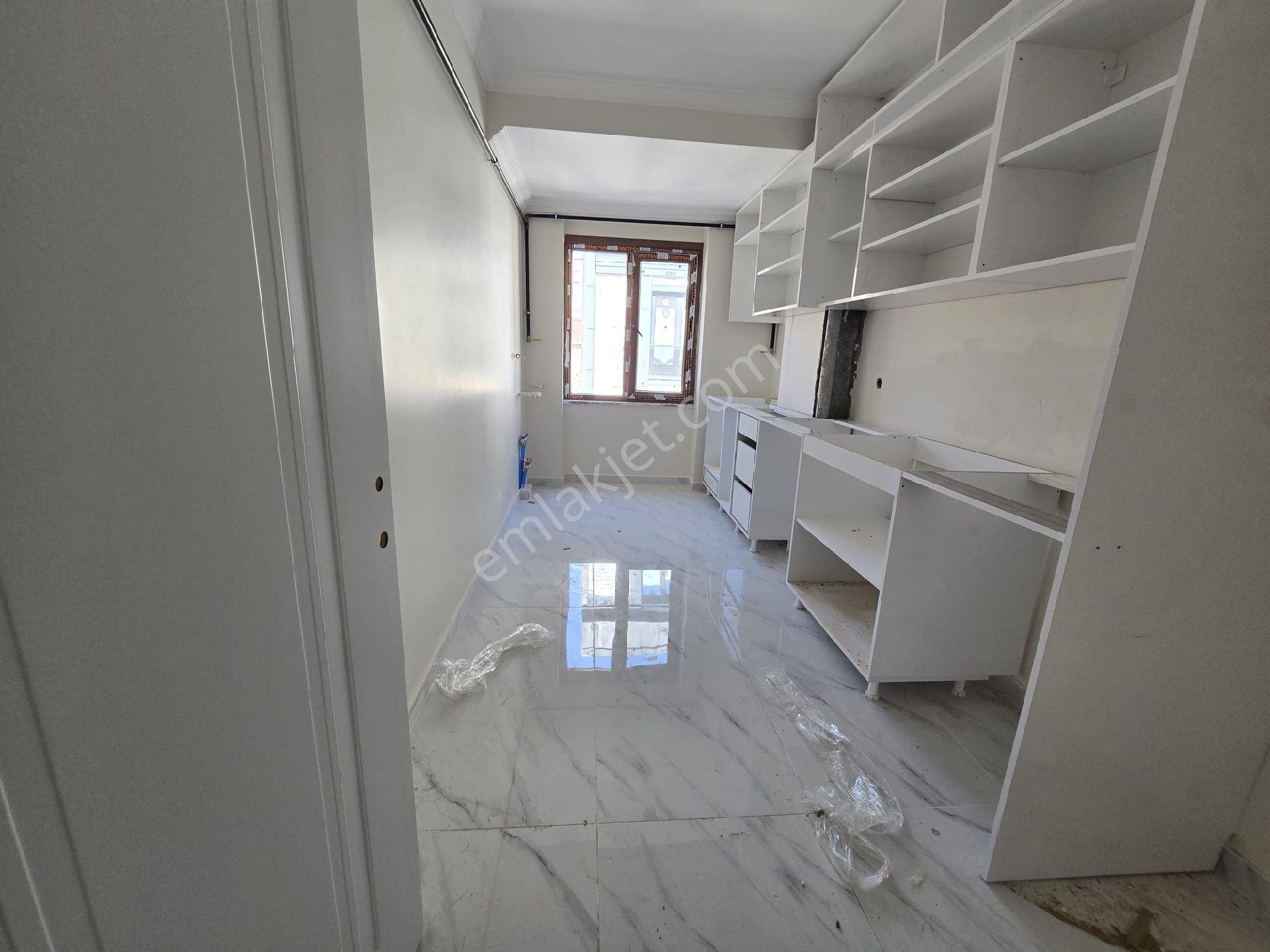 Pusula İnş'tan 50.yıl Mah 3+1 Satılık Sıfır Ara Kat - Görsel 3