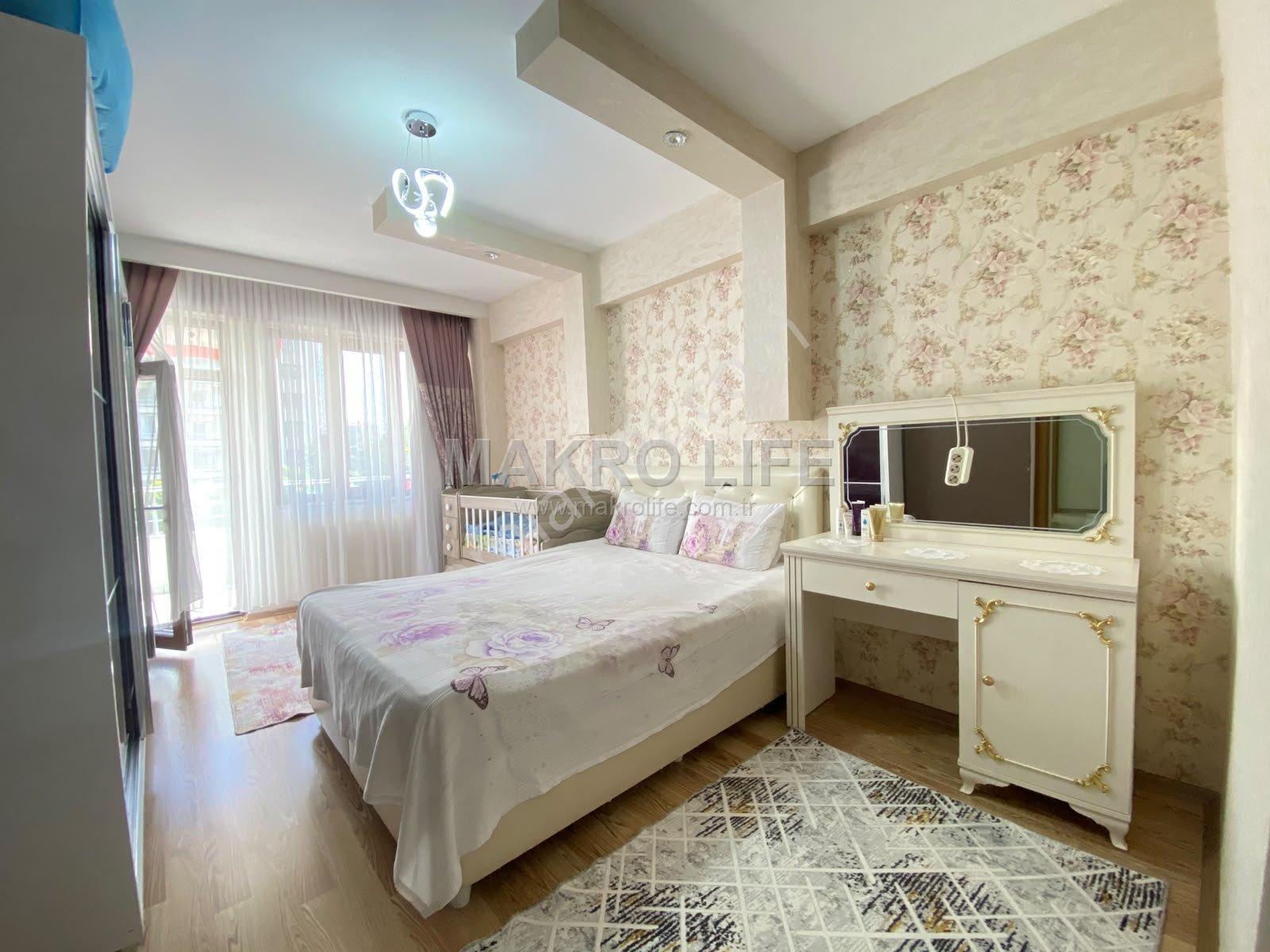 Bağcılar Öğretmenim Okulları Civarında Temiz 3+1 Satılık Daire - Görsel 11