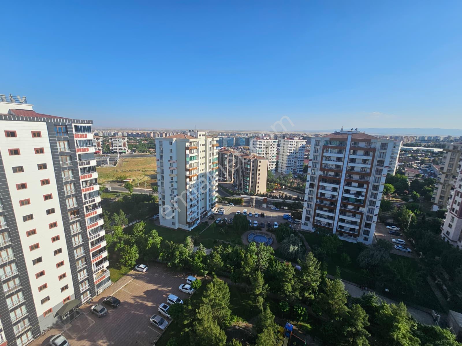 Kayapınar'da Muhteşem Manzaralı 4+1 Satılık Daire - Görsel 22