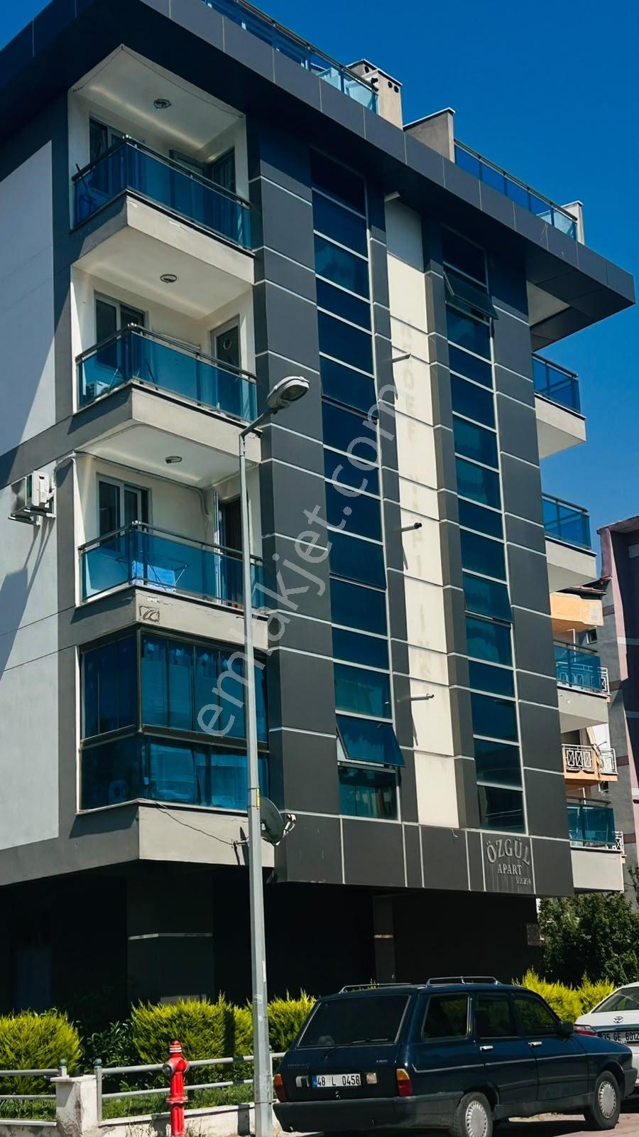 İncilipınarda Satılık Balkonlu Arakat 1+1 Apart Daire - Görsel 3