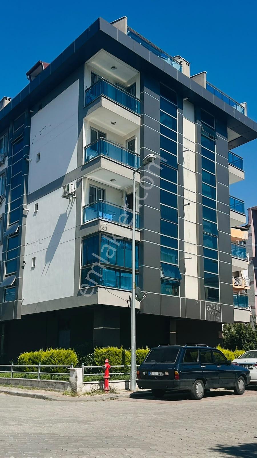 İncilipınarda Satılık Balkonlu Arakat 1+1 Apart Daire - Görsel 8