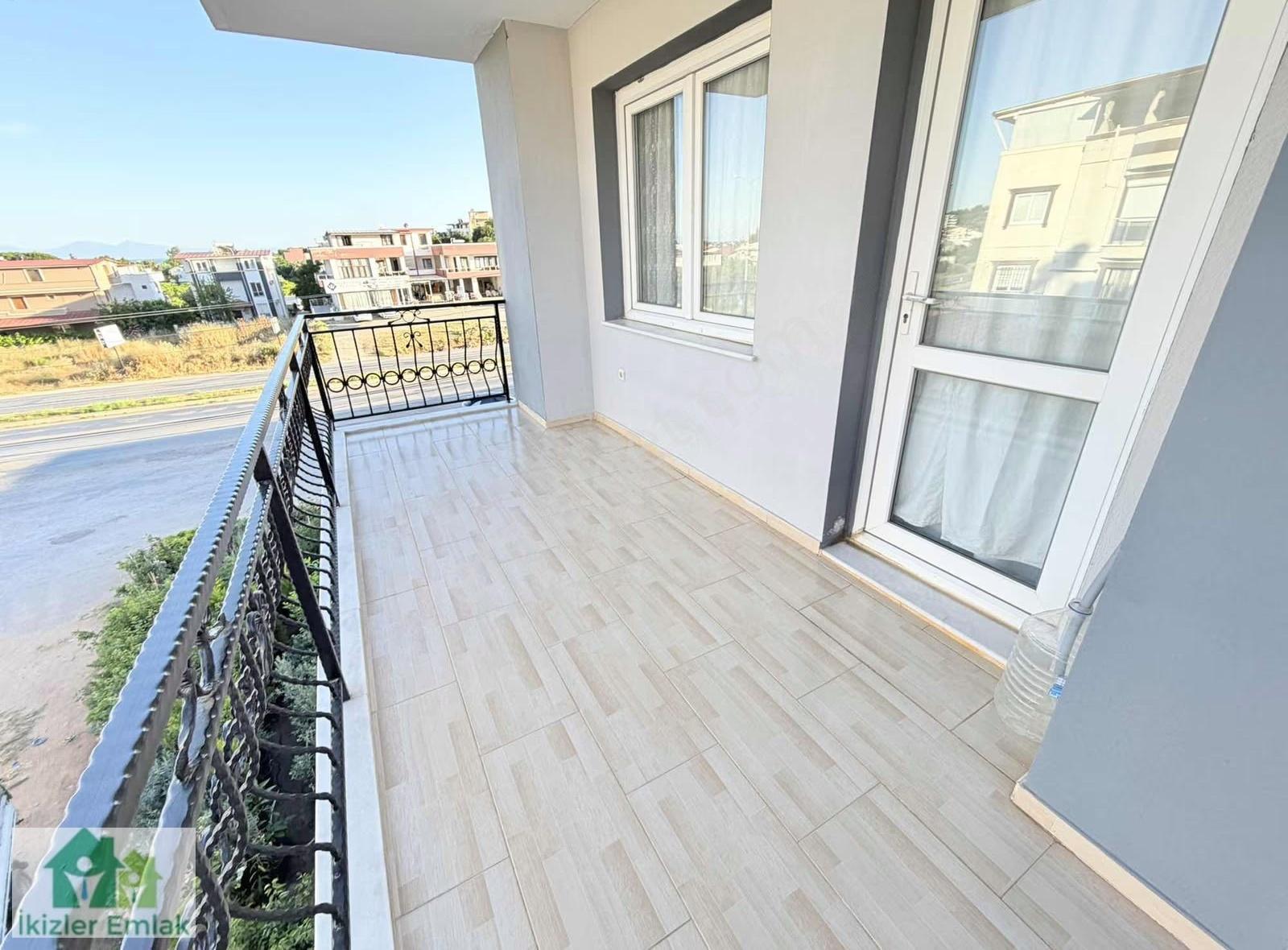 Ürkmez'de Denize 400 M, Ayrı Mutfak Geniş 2+1 Full Eşyalı Daire - Görsel 11