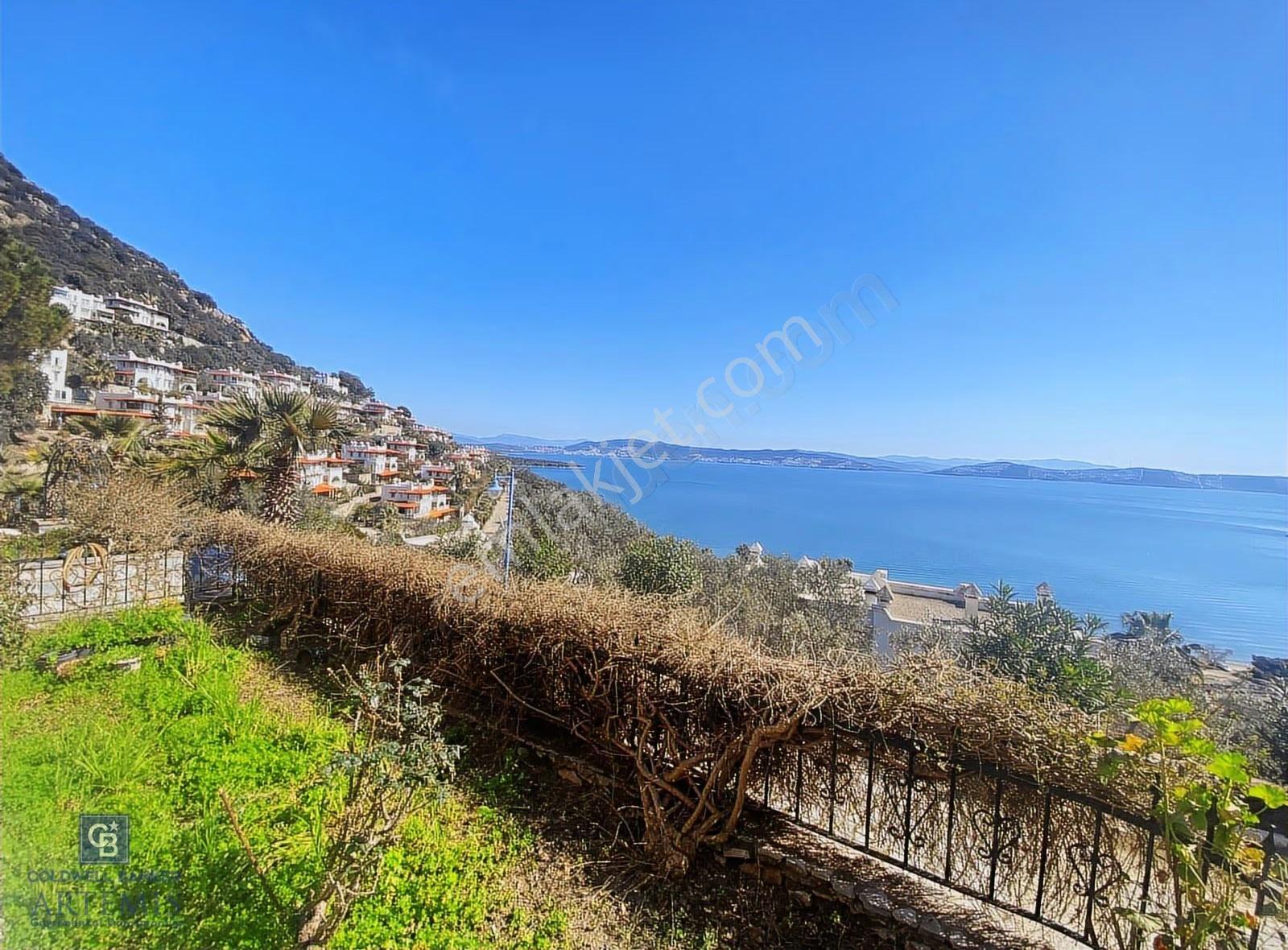 Kıyıkışlacık Deniz Manzaralı Gülümkıyı Sitesi Plajlı 3+1 Villa - Görsel 19