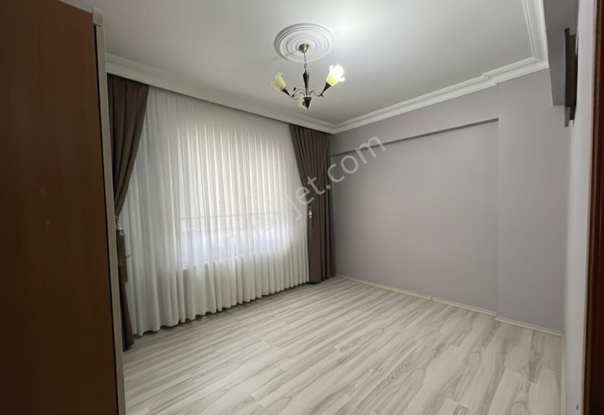 Satılık Daire 140m2 Aydınlıyolu Caddeye Yakın 3+1 Daire - Görsel 17