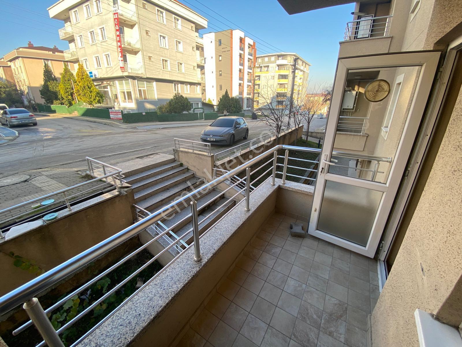 Görüklede Çok Merkezi Konumda 1+1 Eşyalı Arakat Kiralık Daire - Görsel 19