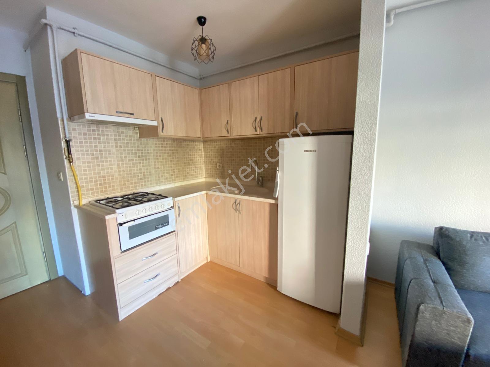 Görüklede Çok Merkezi Konumda 1+1 Eşyalı Arakat Kiralık Daire - Görsel 11