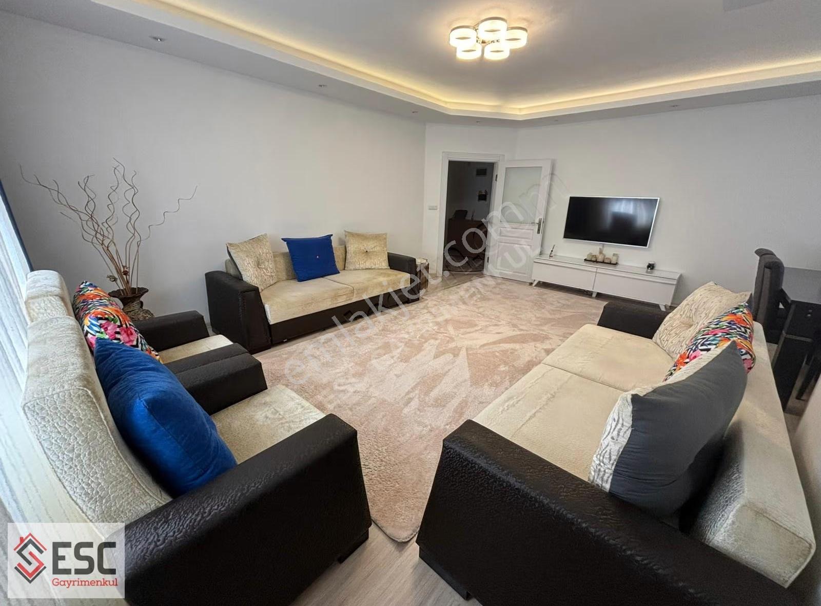 Esc'den Batıkent'de Site İçi 3+1 Full Yapılı Daire Esc2346a