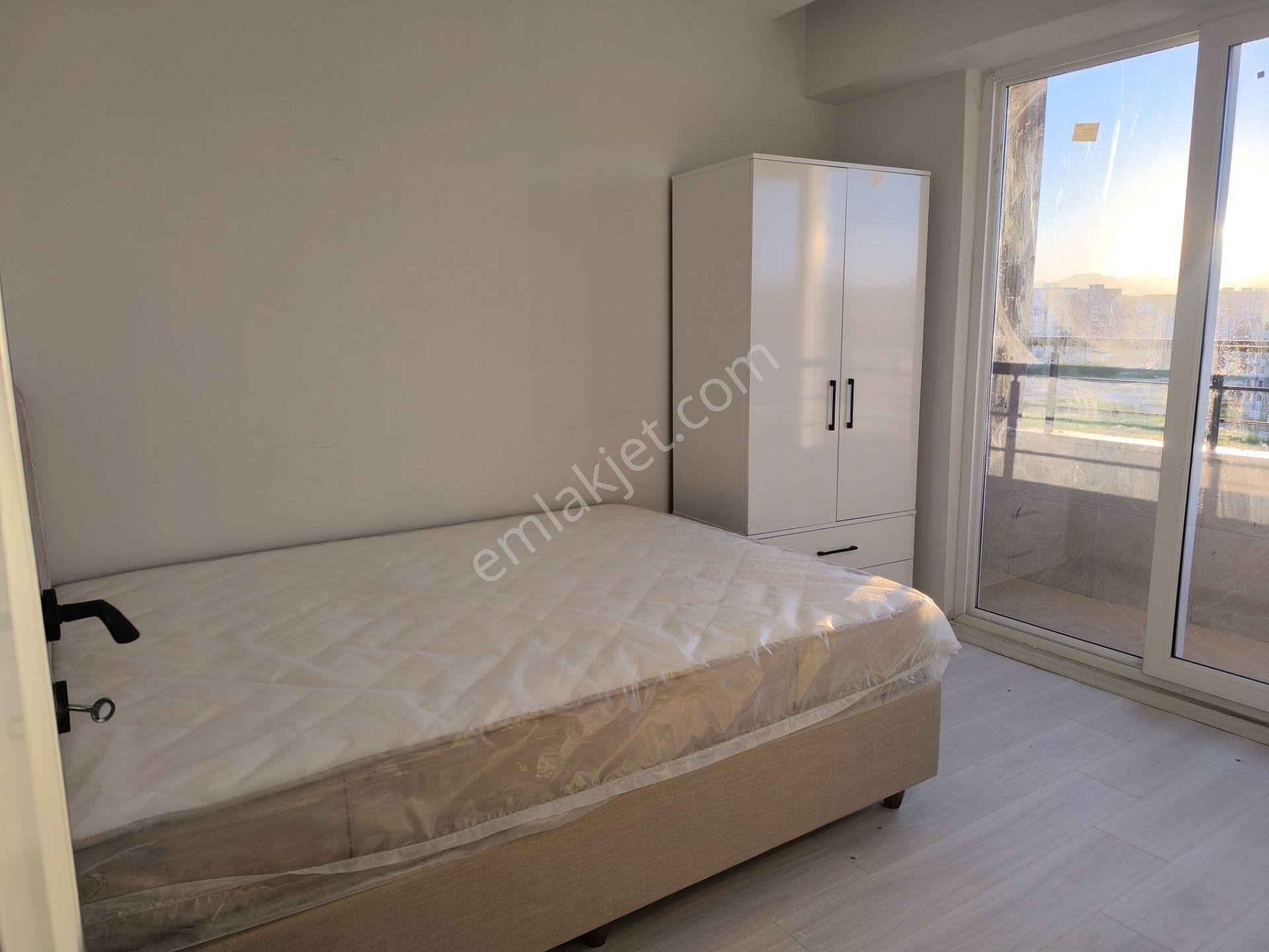 Adıyaman Altınşehir'de Full Eşyalı Kiralık 1+1 Sıfır Daire - Görsel 14