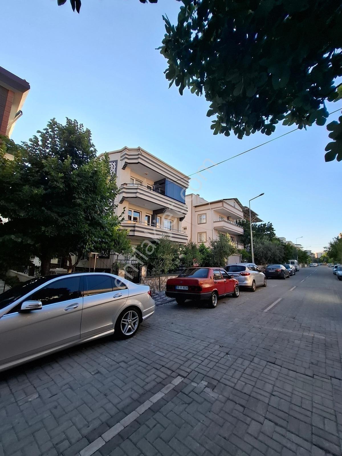 Akhisar Hürriyet Fahri Sertel Emlaktan Kiralık 4+1 Daire - Görsel 19