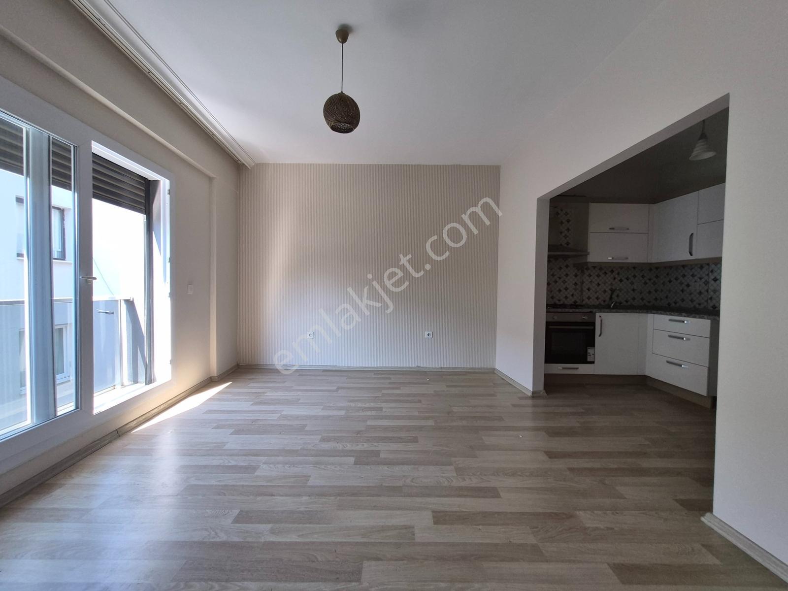 Karşıyaka Elit Sitesinde Boş 2+1 Kiralık Daire Kanıt Emlaktan, - Görsel 24