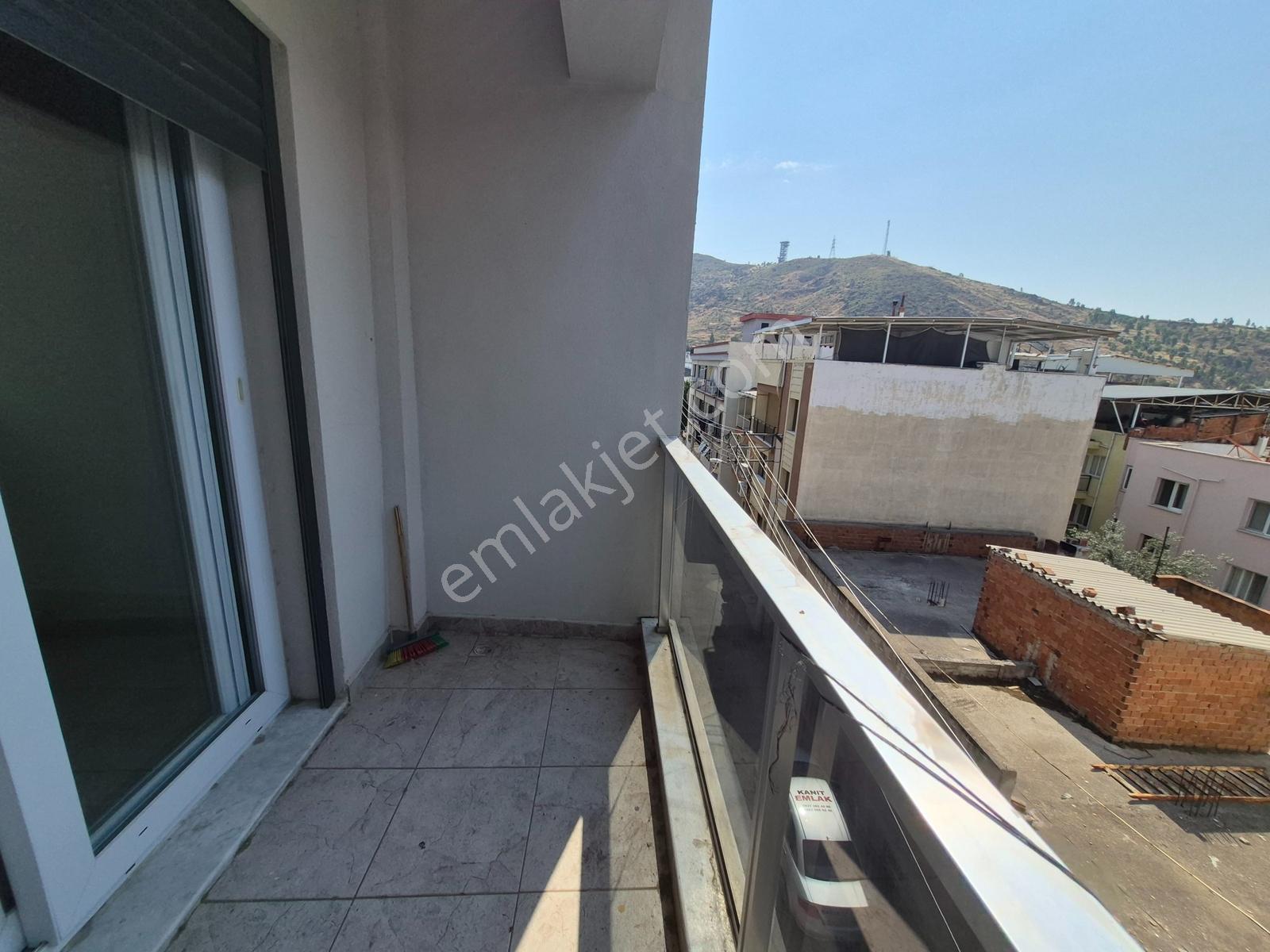 Karşıyaka Elit Sitesinde Boş 2+1 Kiralık Daire Kanıt Emlaktan, - Görsel 16