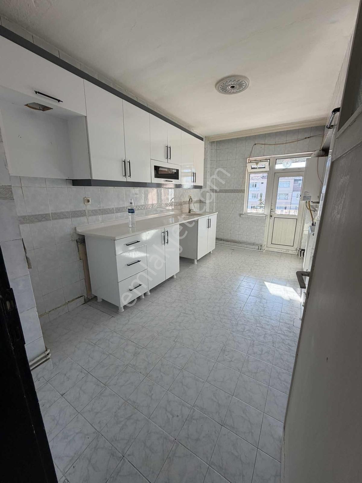 A L C Den Metroya 3 Dk Yürüme Mesafesi Salon B. 3+1 Kiralık - Görsel 11