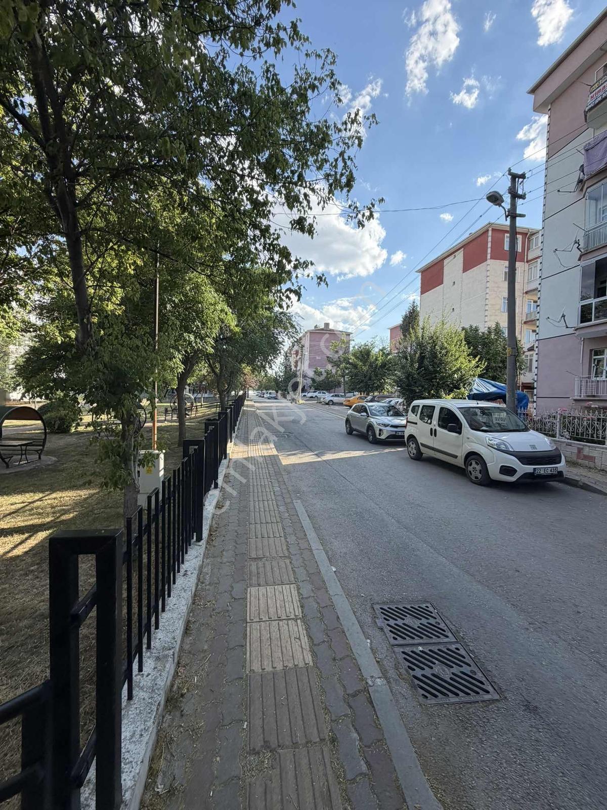 A L C Den Metroya 3 Dk Yürüme Mesafesi Salon B. 3+1 Kiralık - Görsel 28