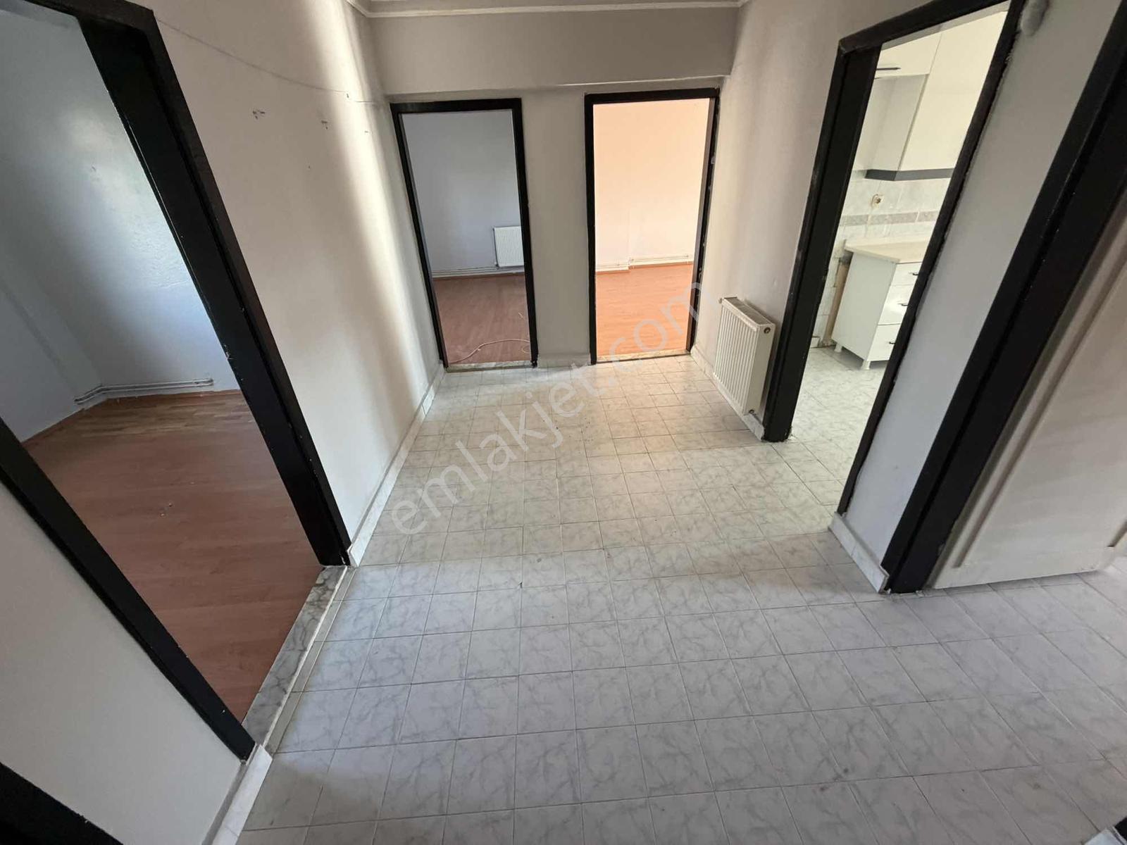 A L C Den Metroya 3 Dk Yürüme Mesafesi Salon B. 3+1 Kiralık - Görsel 17