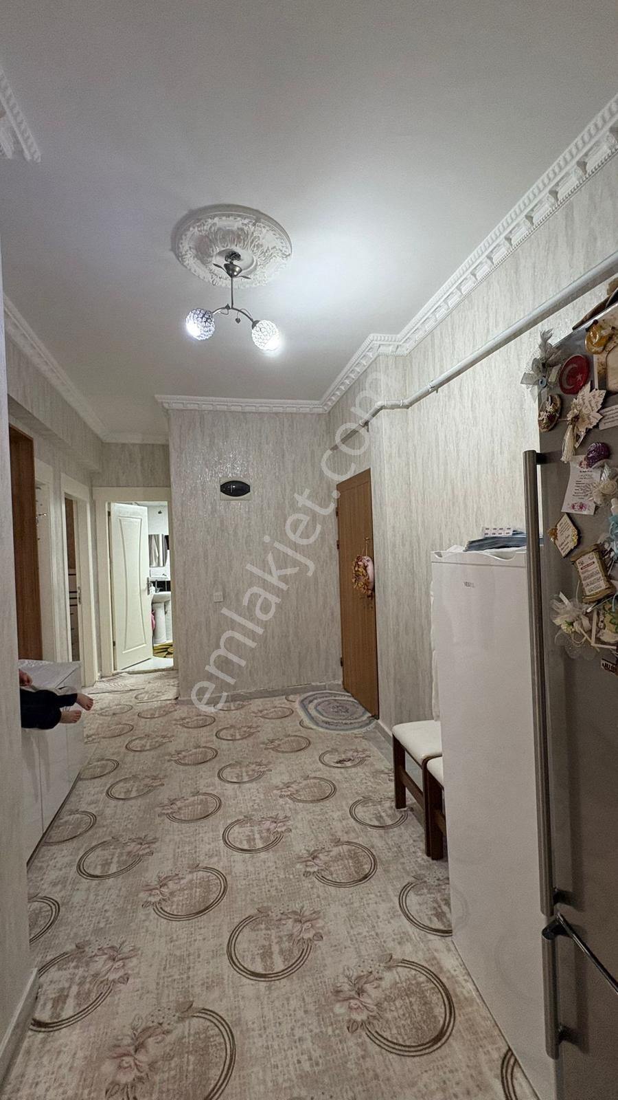 Beykent 1. Etap'ta Satılık Bakımlı Yüksek Giriş Daire - Görsel 24