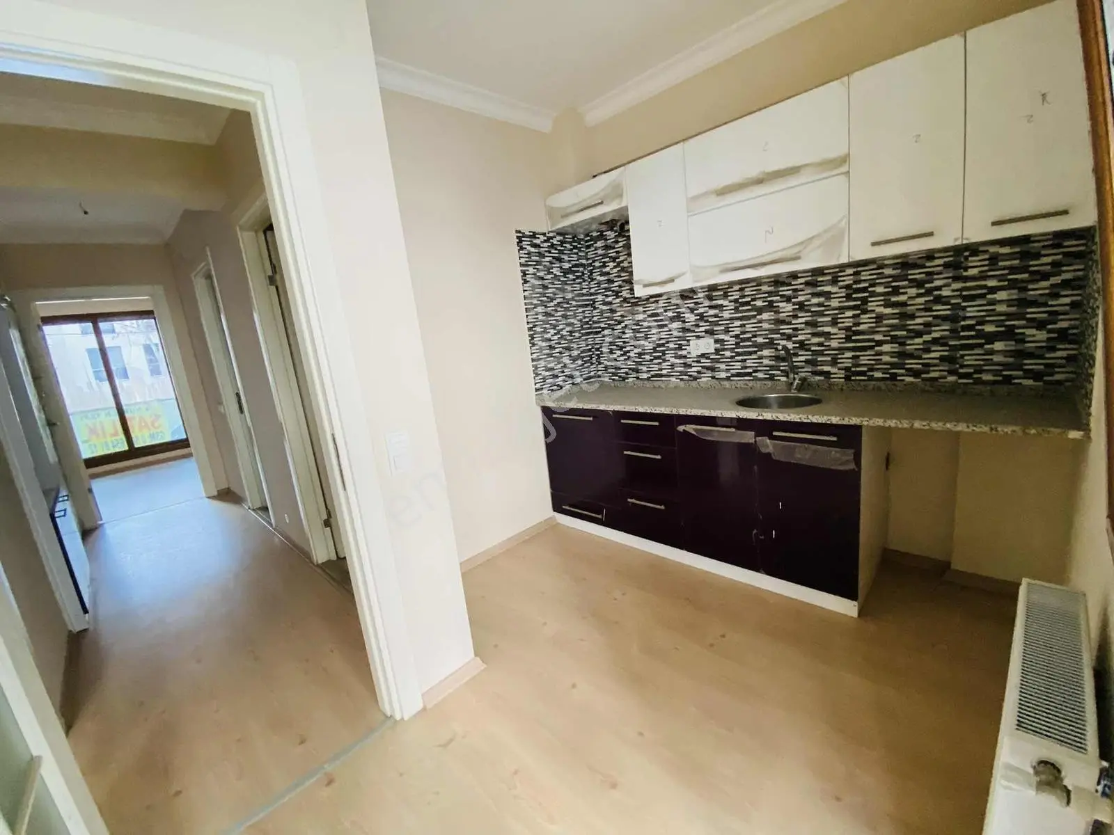 Nurfen'den Genç Binada Ayrı Mutfaklı Cadde Yakını Kiralık - Görsel 5