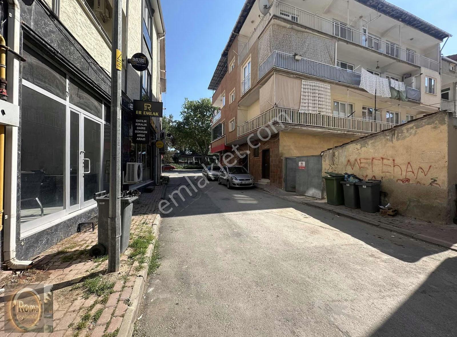 Roma' Dan Kemalpaşa' Mahallesin'de Satılık Daire - Görsel 5