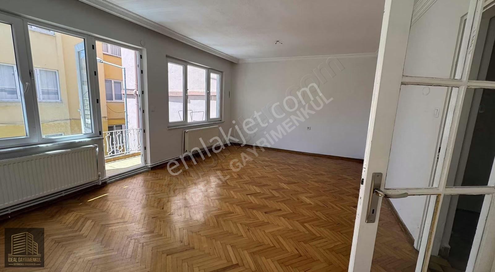 Çarşı Merkezde Kordon'a Adım Mesafesinde Geniş 3+1 Kiralık Daire - Görsel 19