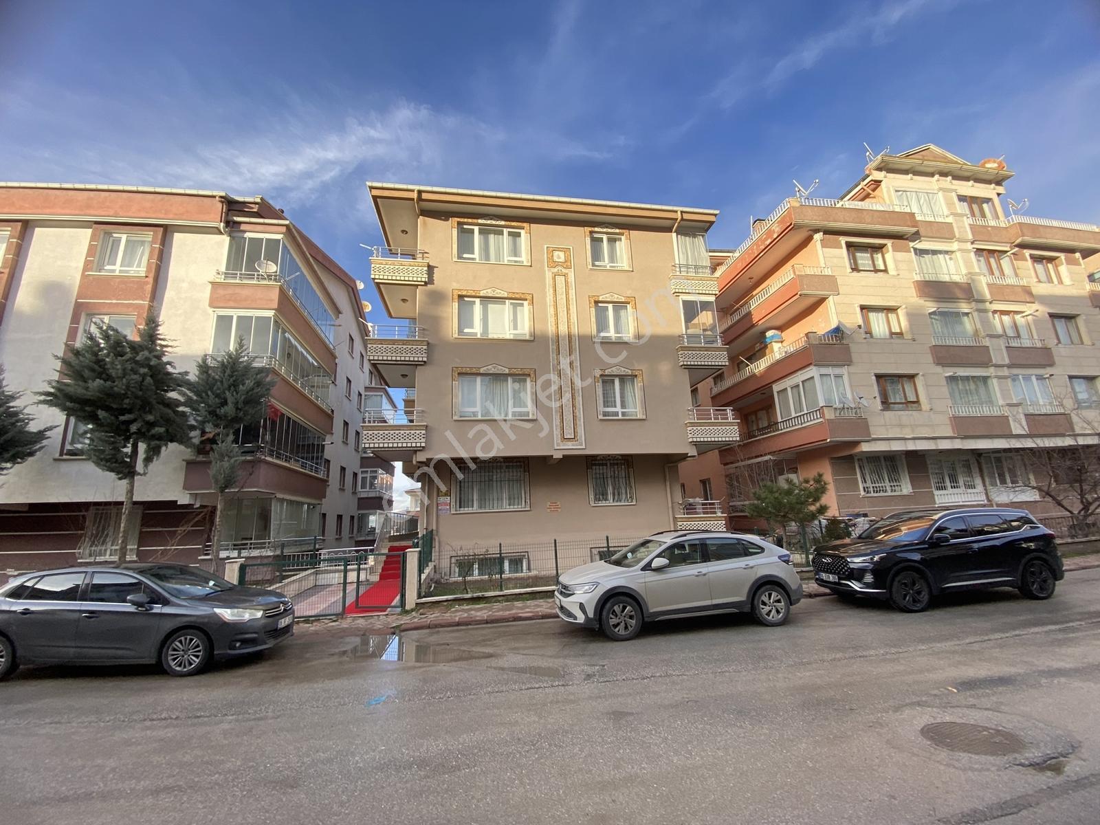 Yayla Mahallesinde Yapılı 3+1 Satılık Daire - Görsel 21