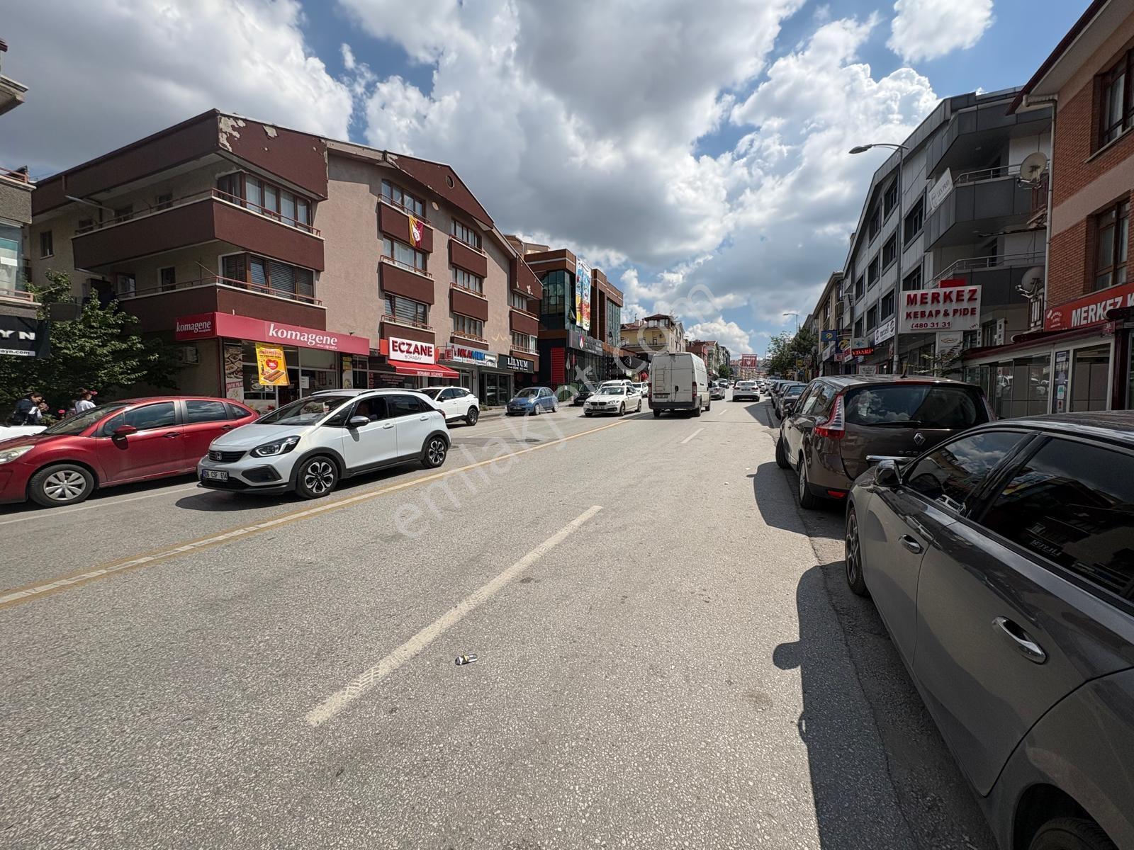 Öveçler Kabil Caddesi Üzerinde,ön Cephe Boş 3+1 Satılık - Görsel 52