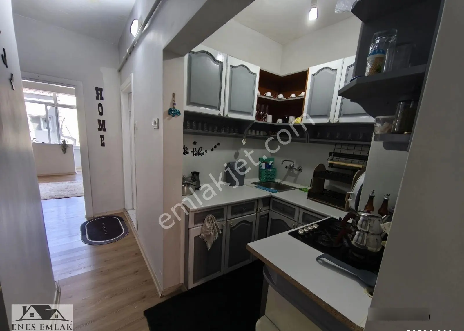 Kâğıthane Harmantepe'de Cadde Üzerinde | 2+1 | Eşyalı Daire - Görsel 2