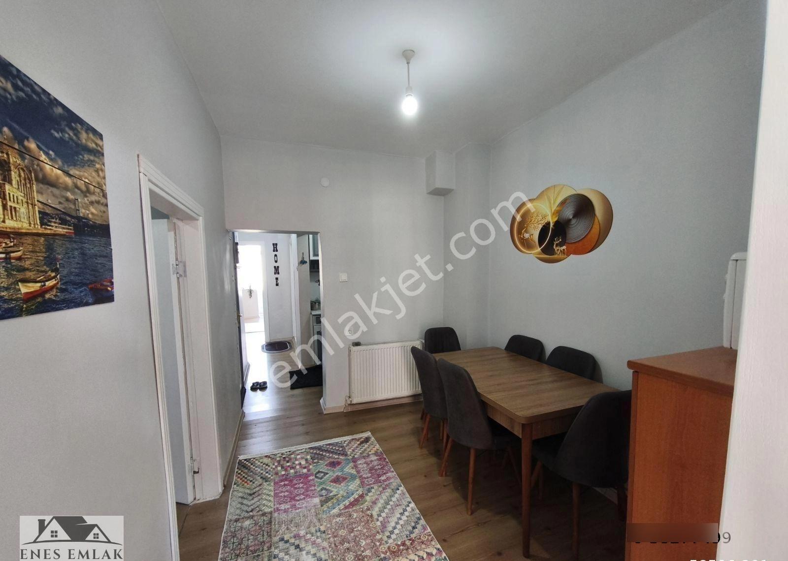 Kâğıthane Harmantepe'de Cadde Üzerinde | 2+1 | Eşyalı Daire - Görsel 18