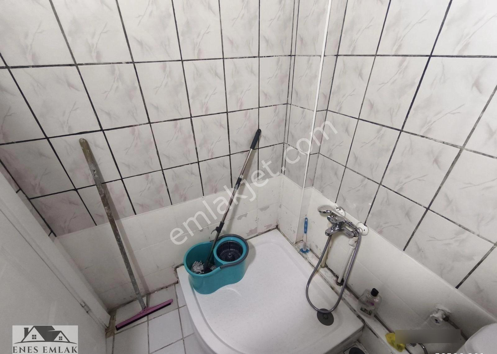 Kâğıthane Harmantepe'de Cadde Üzerinde | 2+1 | Eşyalı Daire - Görsel 15