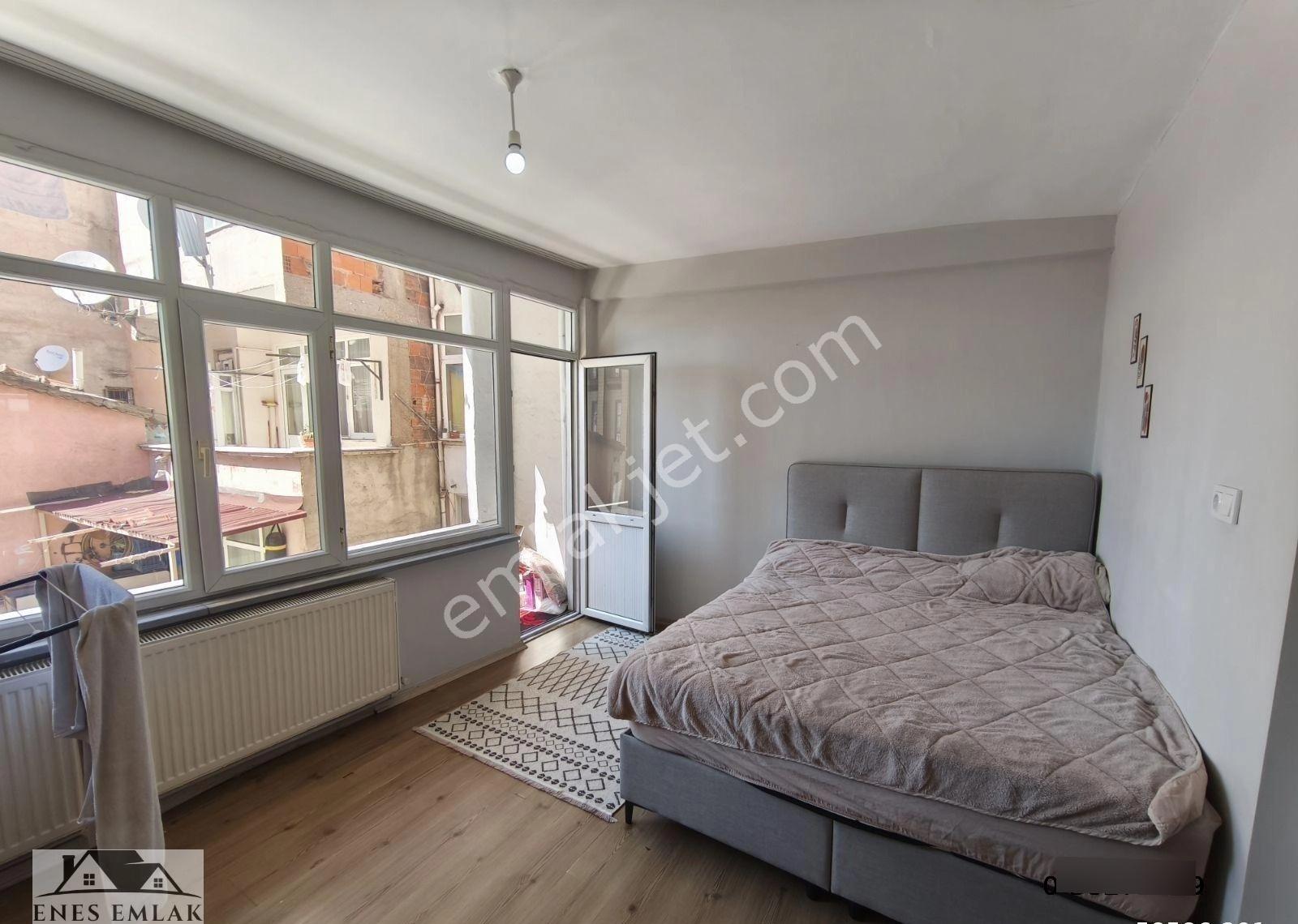 Kâğıthane Harmantepe'de Cadde Üzerinde | 2+1 | Eşyalı Daire - Görsel 6
