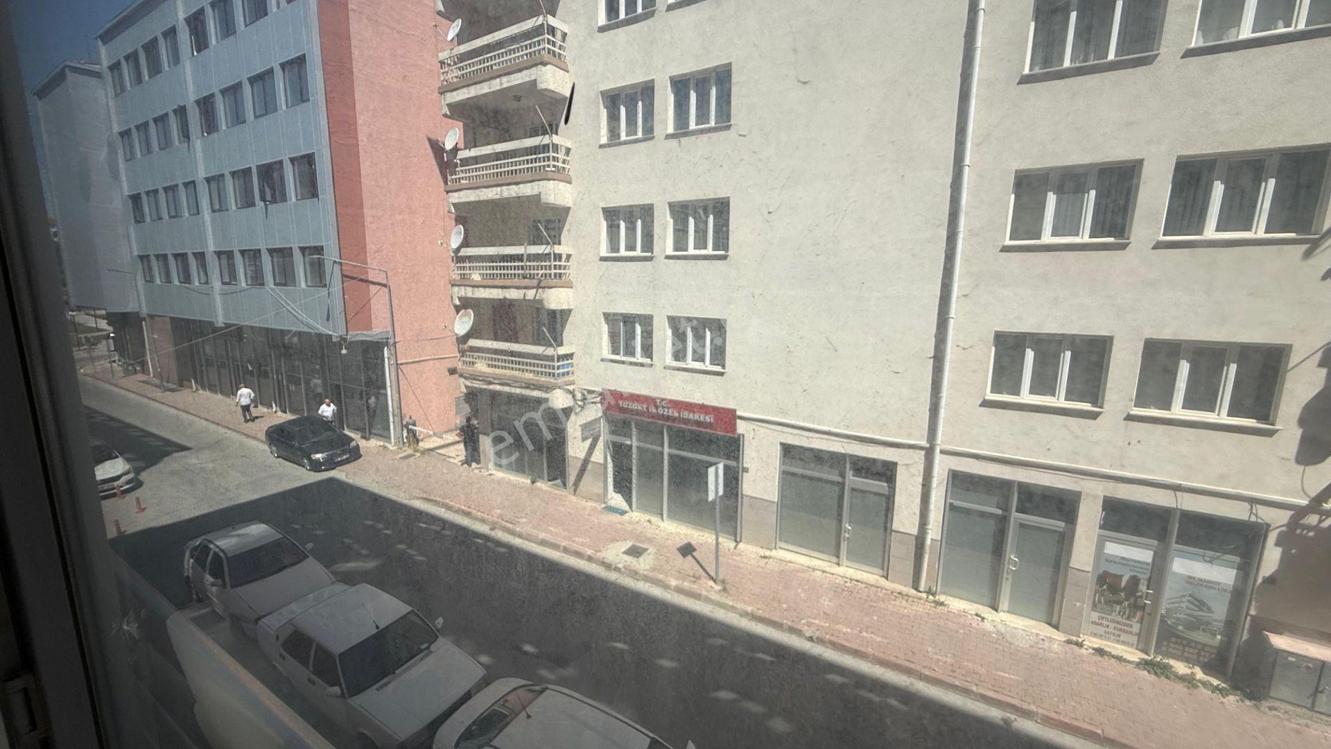 Lise Caddesi Üzerinde 1+1 Eşyalı Daire --- Burcu Emlaktan - Görsel 11
