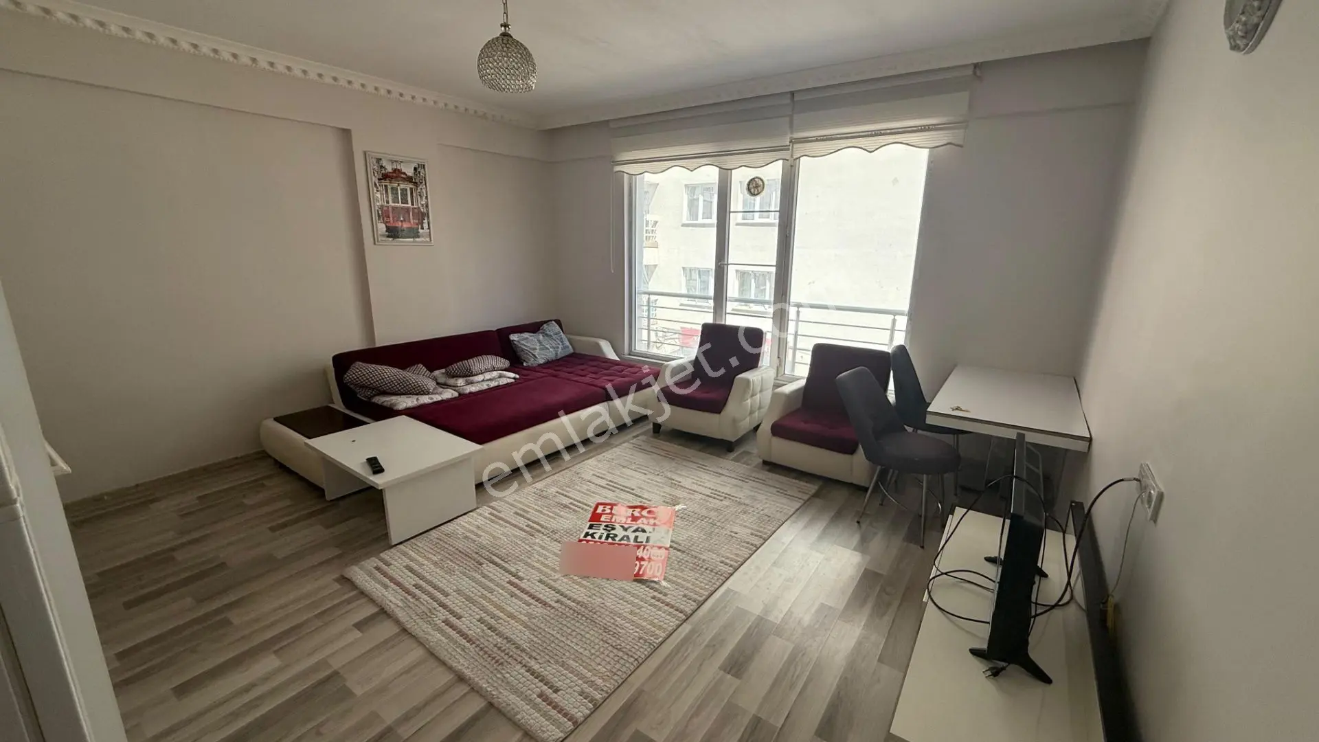 Lise Caddesi Üzerinde 1+1 Eşyalı Daire --- Burcu Emlaktan - Görsel 4