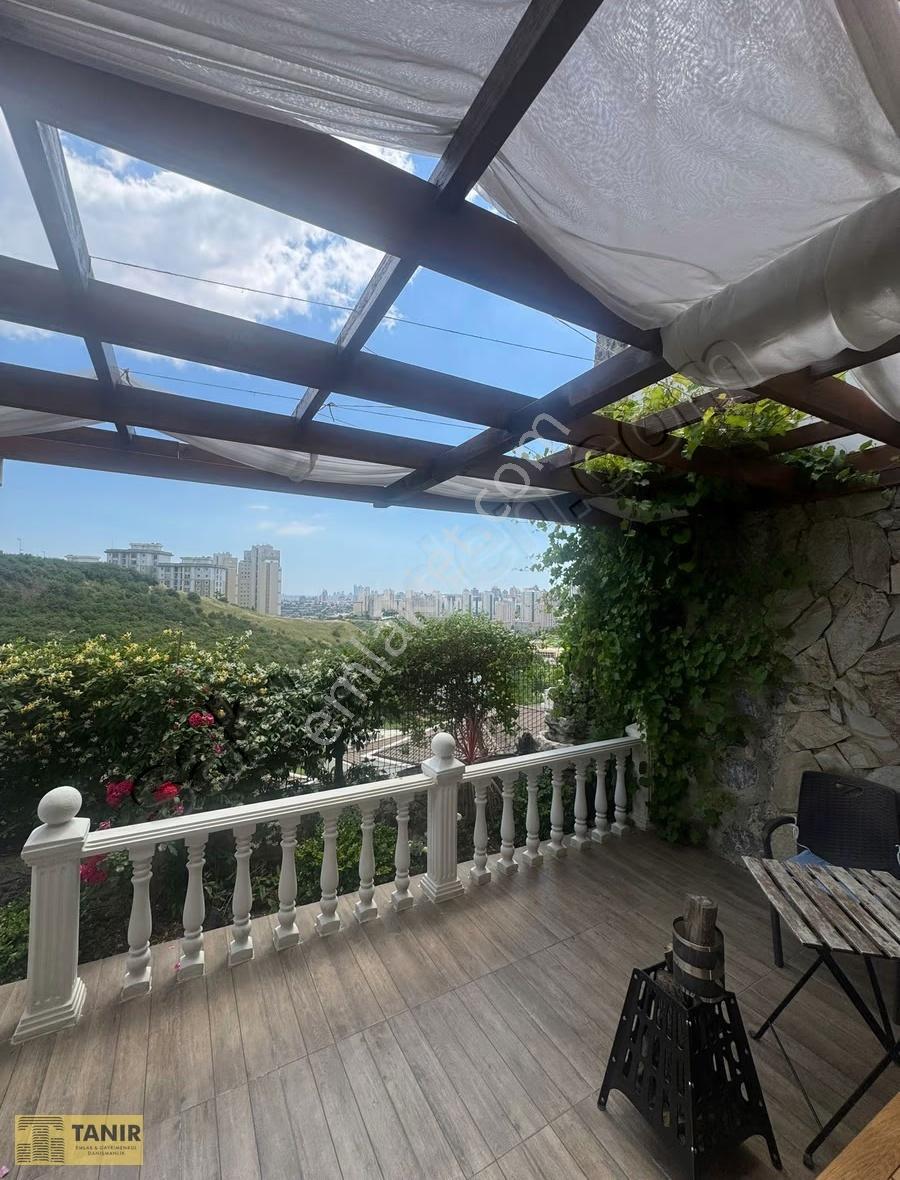 Bahçeşehir Full Tadilatlı Asansörlü Satılık Müstakil Villa 5+2 - Görsel 19
