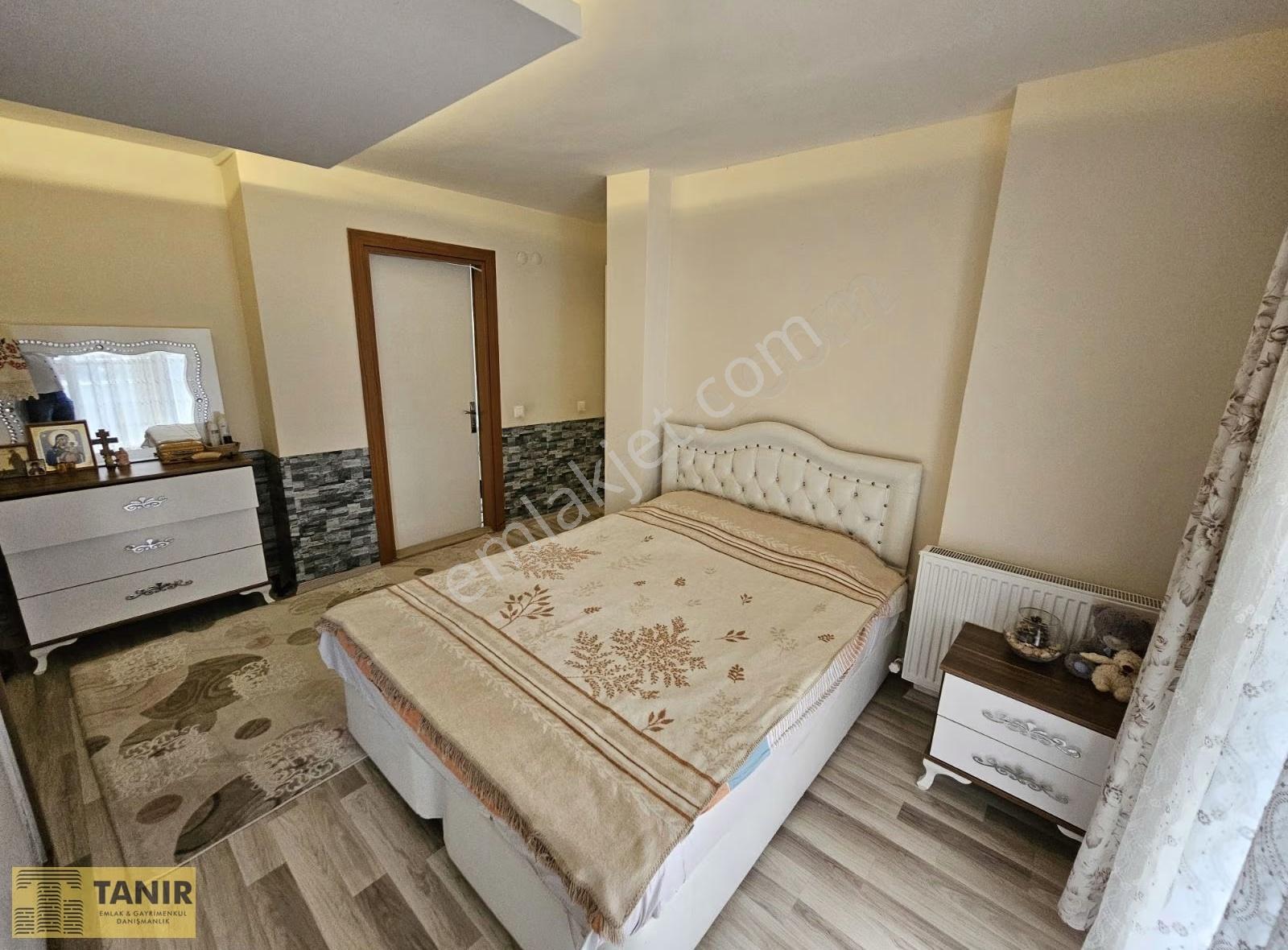 Kuşadası Ege Mahallesı Mevkiinde Dogalgazlı Bahce Katı 3+1 Daire - Görsel 2