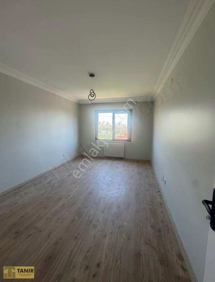 Bahçeşehir Gül Blokları Yeni Tadilatı Yapılmıs Kiralık 3+1 Daire - Görsel 3