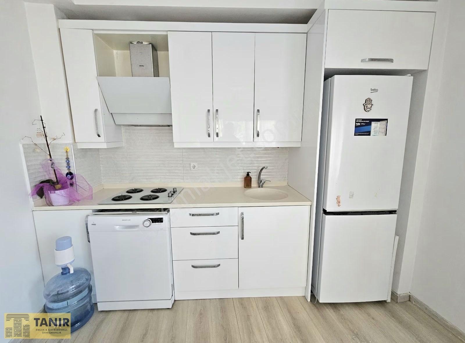 Kuşadası Merkezde 1+1 Daire - Görsel 13