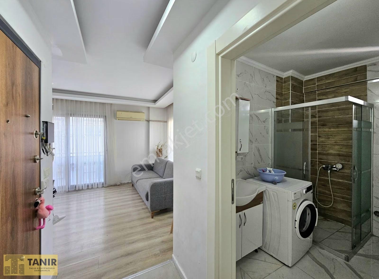 Kuşadası Merkezde 1+1 Daire - Görsel 11